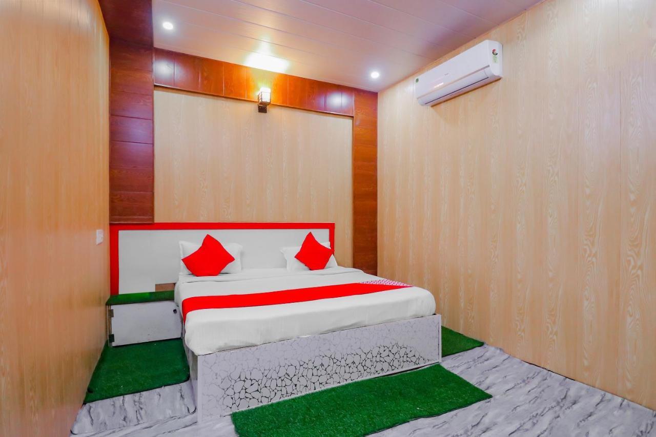 Super Oyo 78775 Yamnotri Dham 3* Vrindavan
